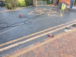 Best Concrete Driveway Installation  in Clayton, MO